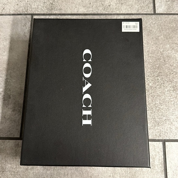 Coach pump - Picture 11 of 12